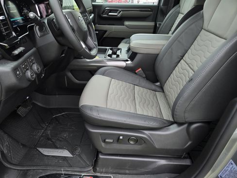 New 2026 Chevrolet Silverado 2500 ZR2 AWD/4WD image 27