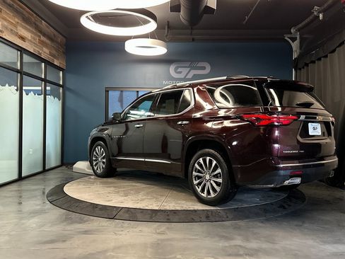 Used 2023 Chevrolet Traverse Premier image 5
