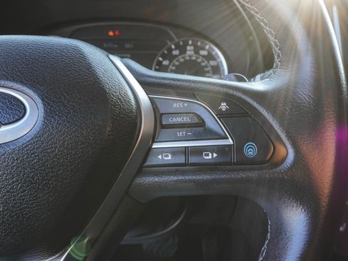 Used 2023 INFINITI QX50 Luxe image 25