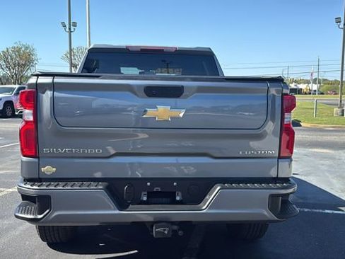 Used 2021 Chevrolet Silverado 1500 Custom image 6