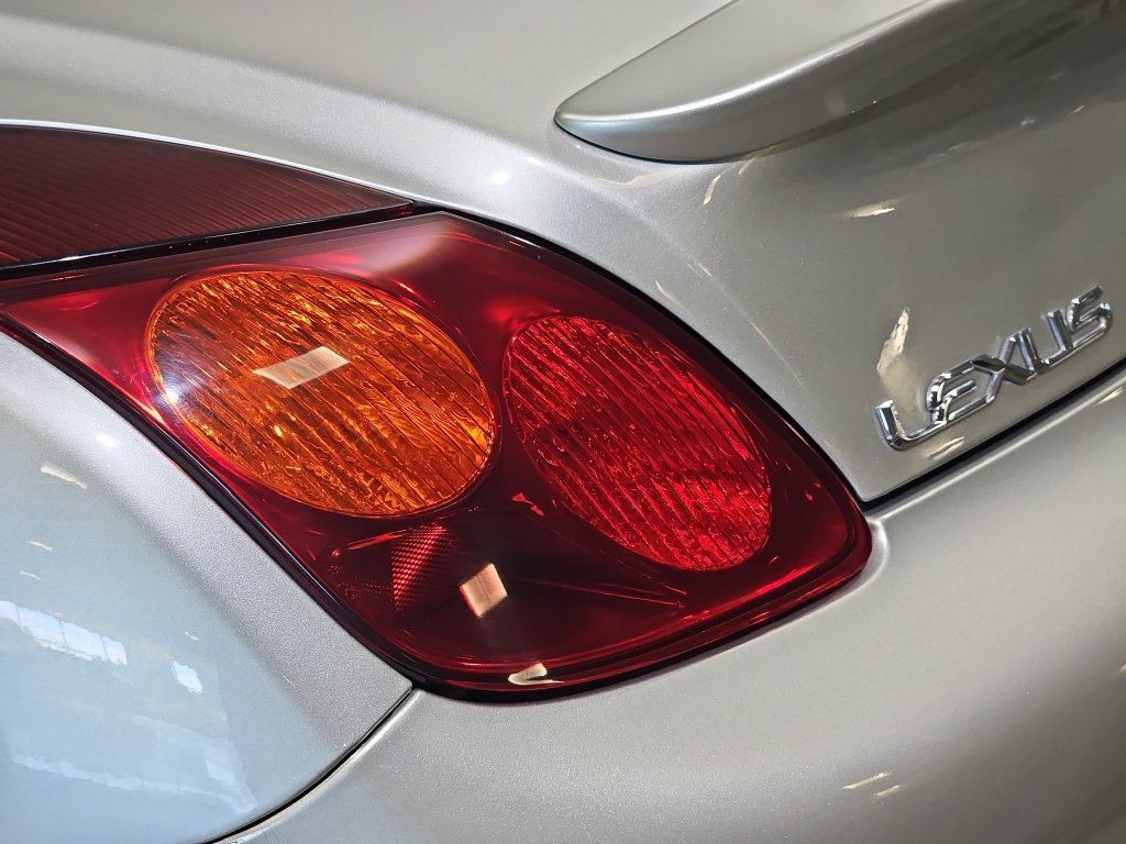 Used 2002 Lexus SC 430 Convertible RWD image 31