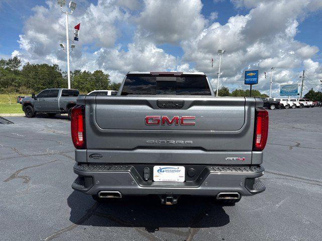 Used 2022 GMC Sierra 1500 AT4 w/ AT4 Premium Package AWD/4WD image 3