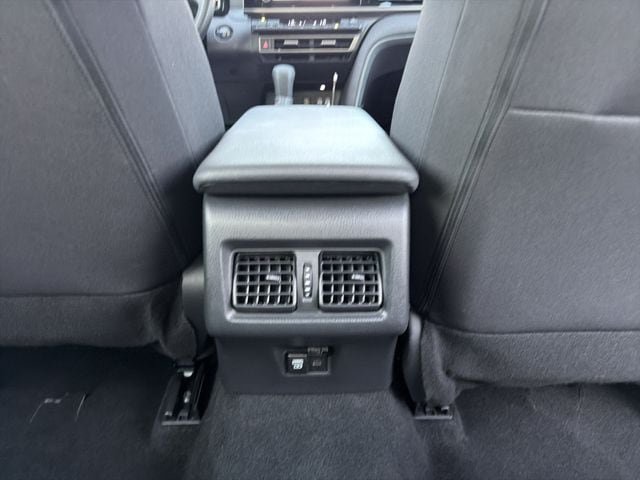 Used 2025 Toyota Camry LE FWD image 20