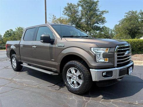 Used 2016 Ford F150 XLT w/ Equipment Group 302A Luxury AWD/4WD image 16