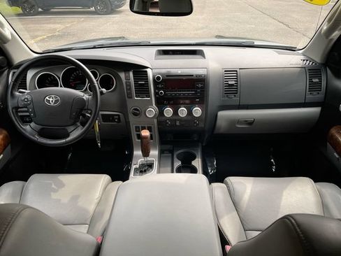 Used 2013 Toyota Tundra Limited w/ Memory Pkg AWD/4WD image 20