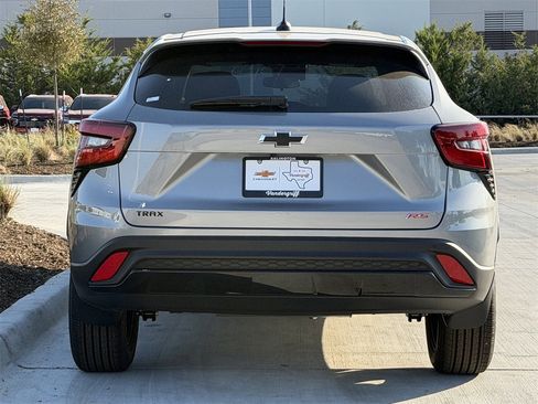 New 2026 Chevrolet Trax RS w/ Driver Confidence Package image 5