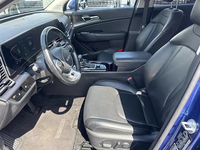 Certified 2023 Kia Sportage EX FWD image 9