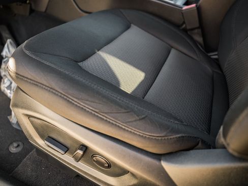 Used 2022 Ford Explorer XLT image 43