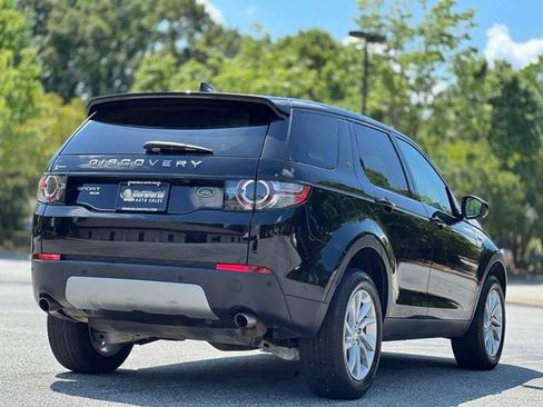 Used 2019 Land Rover Discovery Sport HSE AWD/4WD image 5