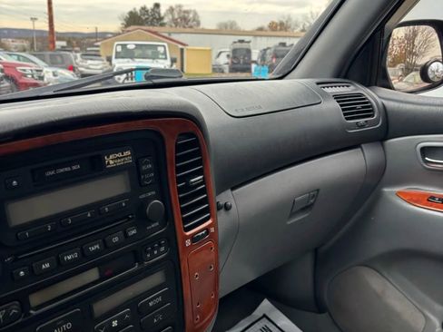Used 2000 Lexus LX 470 4WD image 43