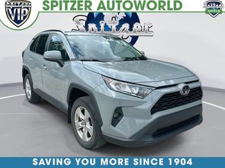 Used 2020 Toyota RAV4 XLE w/ Convenience Package AWD/4WD video 1