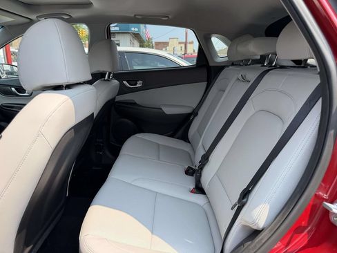 Certified 2023 Hyundai Kona Limited AWD/4WD image 13