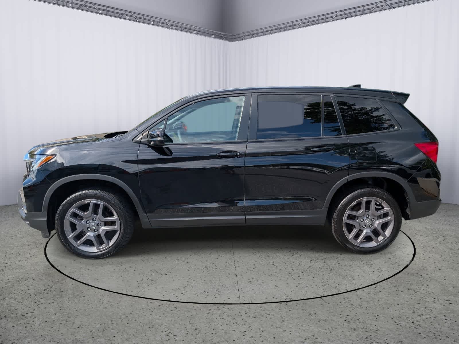 Certified 2023 Honda Passport EX-L image 6