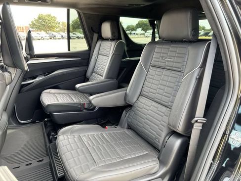 Used 2026 Cadillac Escalade Platinum Sport w/ LPO, ONYX Package AWD/4WD image 23