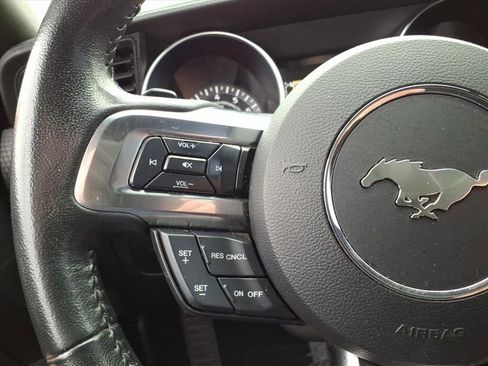 Used 2019 Ford Mustang Coupe w/ Ecoboost Performance Package image 18