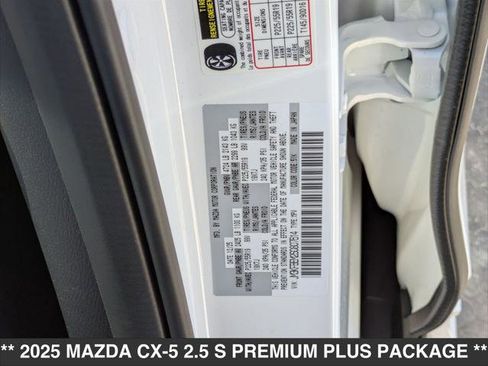 New 2025 MAZDA CX-5 AWD 2.5 S w/ Premium Plus Pkg image 15