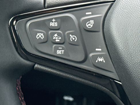 Used 2023 Chevrolet Equinox RS w/ RS Leather Package FWD image 19