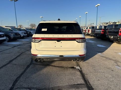 New 2026 Lincoln Aviator Reserve w/ Illumination Package image 5