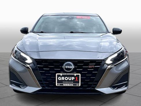 Certified 2023 Nissan Altima 2.5 SR image 3