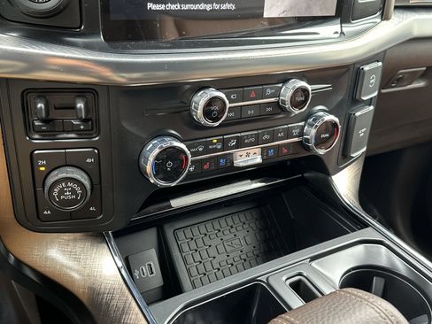 New 2025 Ford F150 King Ranch w/ FX4 Off-Road Package image 14