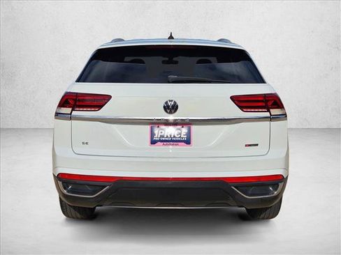 Used 2020 Volkswagen Atlas Cross Sport SE AWD/4WD image 7