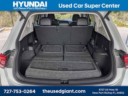 Used 2022 Volkswagen Tiguan SE image 13