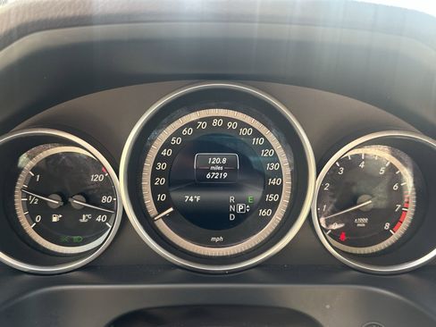 Used 2015 Mercedes-Benz E 350 Sedan image 23