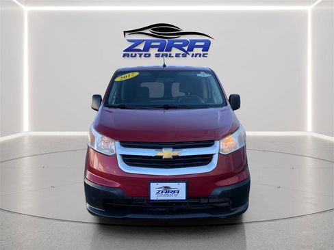 Used 2017 Chevrolet City Express LT w/ Technology Package FWD image 2