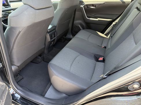 Certified 2024 Toyota RAV4 XLE image 32