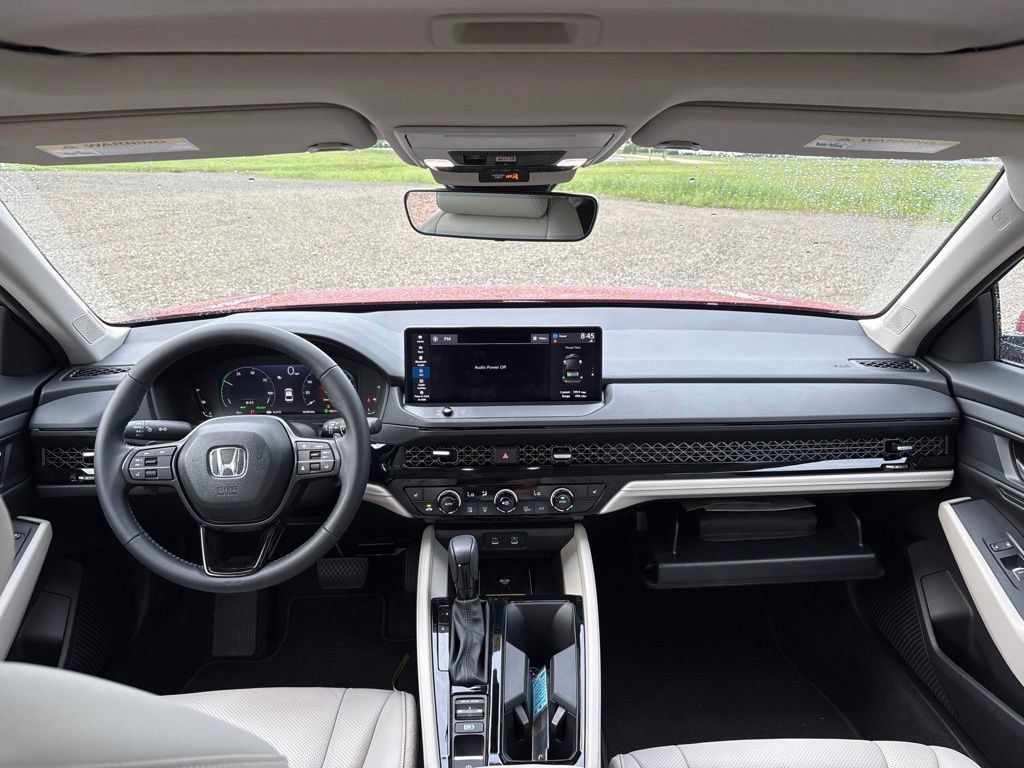 Used 2025 Honda Accord EX-L image 18