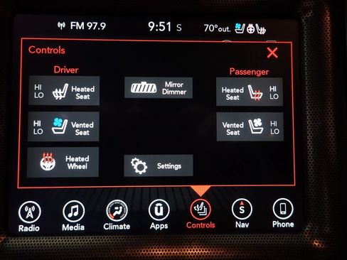Used 2017 Dodge Challenger R/T Plus RWD image 4