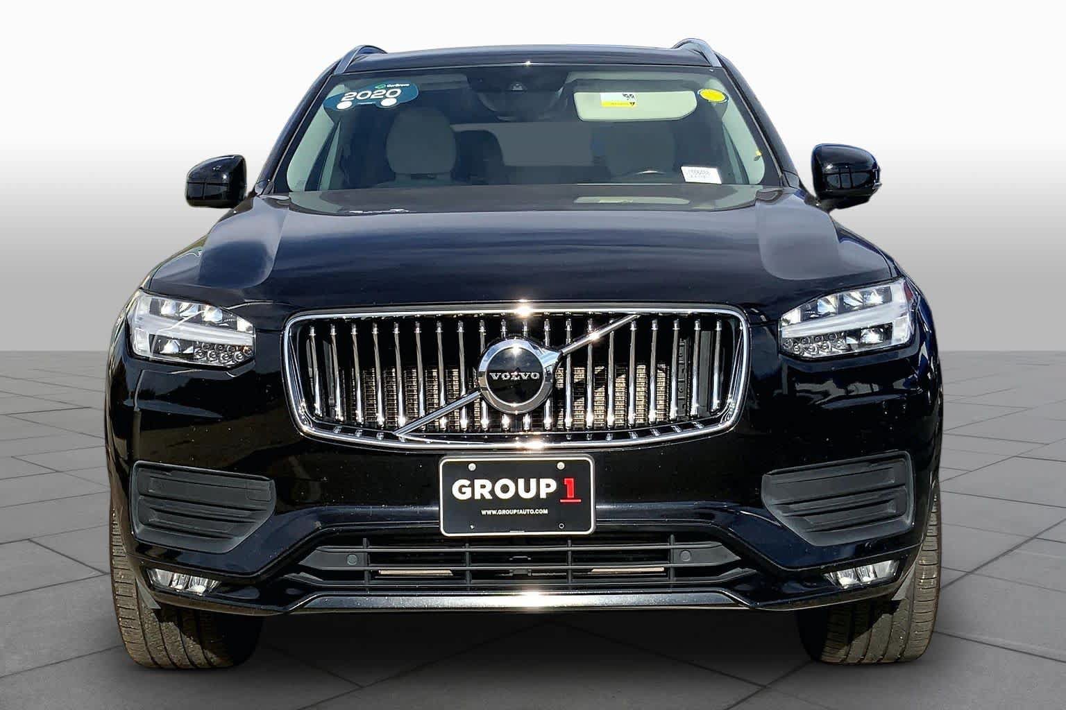 Used 2020 Volvo XC90 T5 Momentum w/ Protection Package Premier FWD image 4