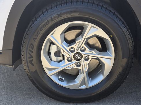 Used 2024 Hyundai Tucson SEL image 11