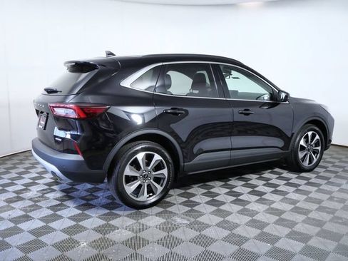 Certified 2023 Ford Escape Platinum w/ Premium Technology Package AWD/4WD image 8