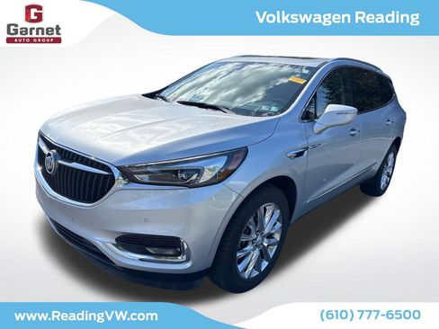 Used 2019 Buick Enclave Premium AWD/4WD image 1