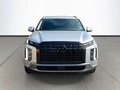 Used 2025 Hyundai Palisade SEL FWD image 2