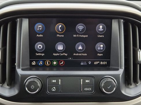 Used 2020 Chevrolet Colorado Z71 AWD/4WD image 12