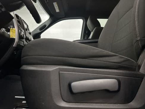 Used 2024 RAM 1500 Warlock RWD image 26
