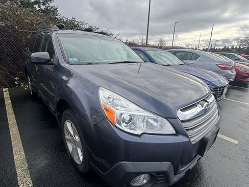 Used 2014 Subaru Outback 2.5i Premium w/ Moonroof Package image 3