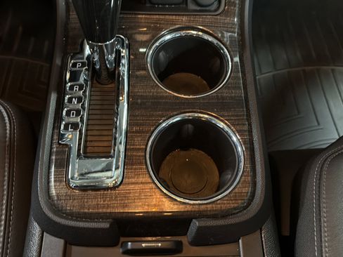 Used 2016 GMC Acadia SLT w/ Open Road Package image 36