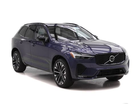 New 2026 Volvo XC60 B5 Ultra w/ Protection Package Premier image 2