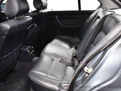 Used 1989 BMW 525i Sedan RWD image 17
