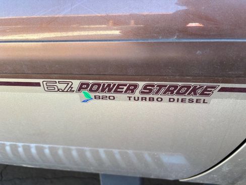 Used 2012 Ford F250 King Ranch w/ King Ranch w/Chrome Pkg image 17