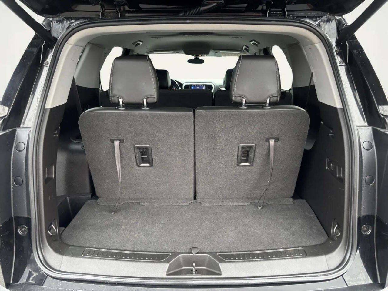 Used 2020 GMC Acadia SLT FWD image 6