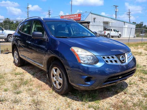 Used 2015 Nissan Rogue S w/ Convenience Package FWD image 4