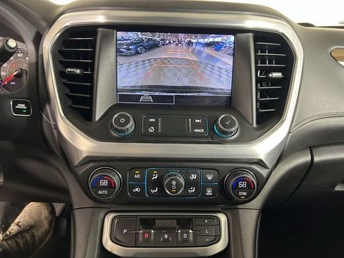 Used 2023 GMC Acadia SLE w/ Elevation Edition FWD image 22