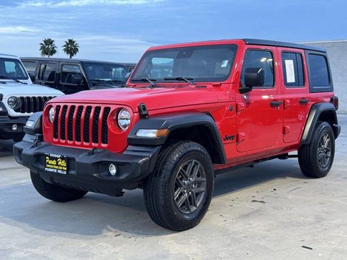 Used 2024 Jeep Wrangler Unlimited Sport image 3