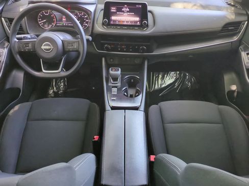 Used 2024 Nissan Rogue S FWD image 16
