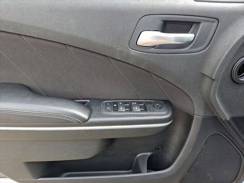 Used 2023 Dodge Charger SXT image 10