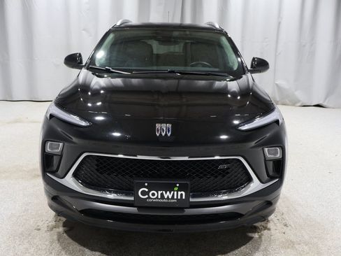 Used 2024 Buick Encore GX Sport Touring image 9